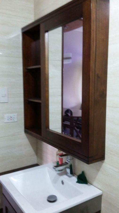 Avalon Condominium Cebu Rum bild